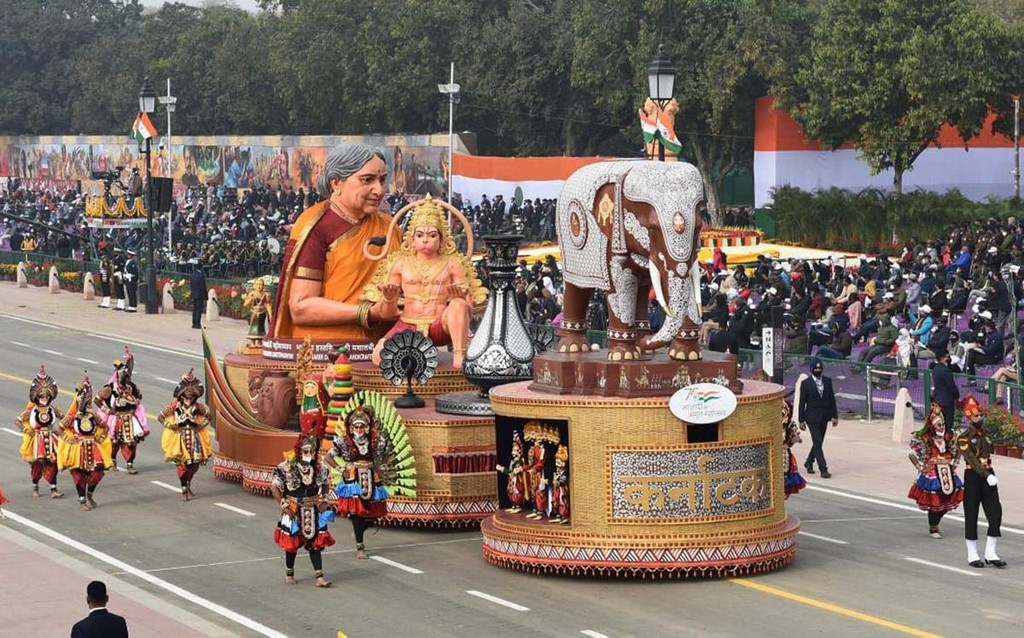 parade 5