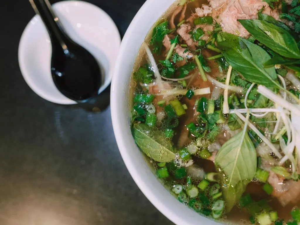 Vietnam's Street Food : Must-Try Before You Die