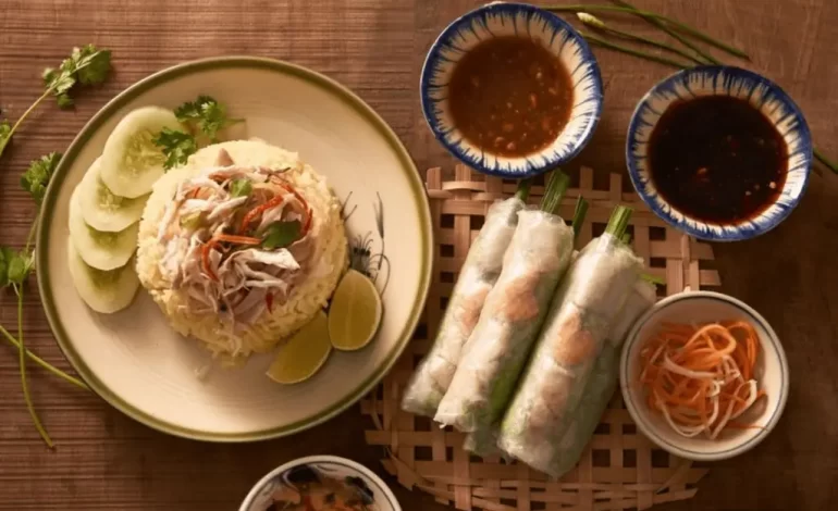  Vietnam’s Street Food : Must-Try Before You Die